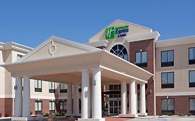 Holiday Inn Express & Suites Buffalo By Ihg